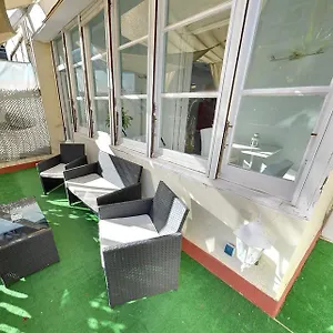  Hostel Des Artistes Španělsko