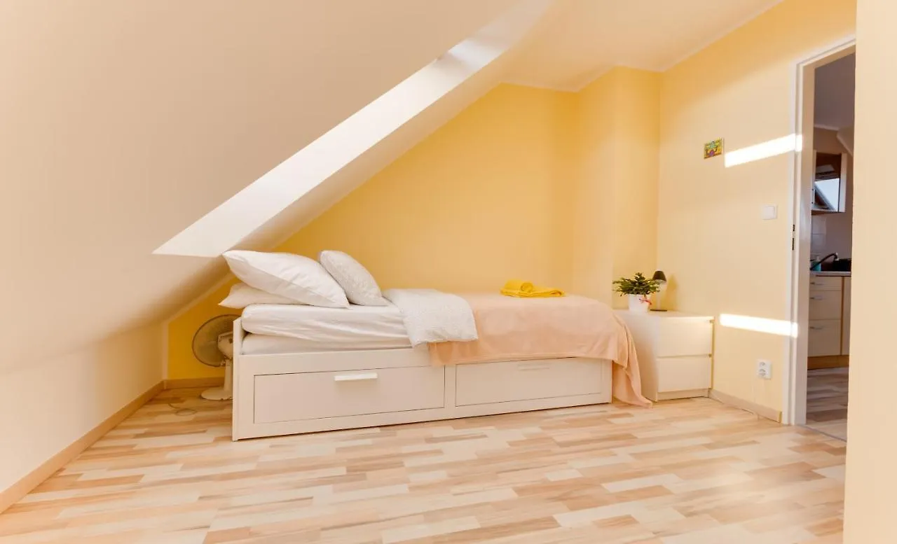 Jane'S Charming Apartment Praha